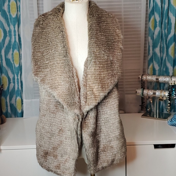 Maurices Jackets & Blazers - Maurices Faux Fur Vest